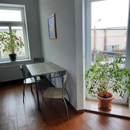 Apartment -fairmieten-leipzig De-preiswerte Naehe Bmw Fuer Monteure Messegaeste-mockauer Str